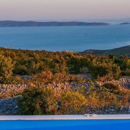 Villa Zlatno Sunce In The Hills Near Trogir Vrsine Zewnętrze zdjęcie