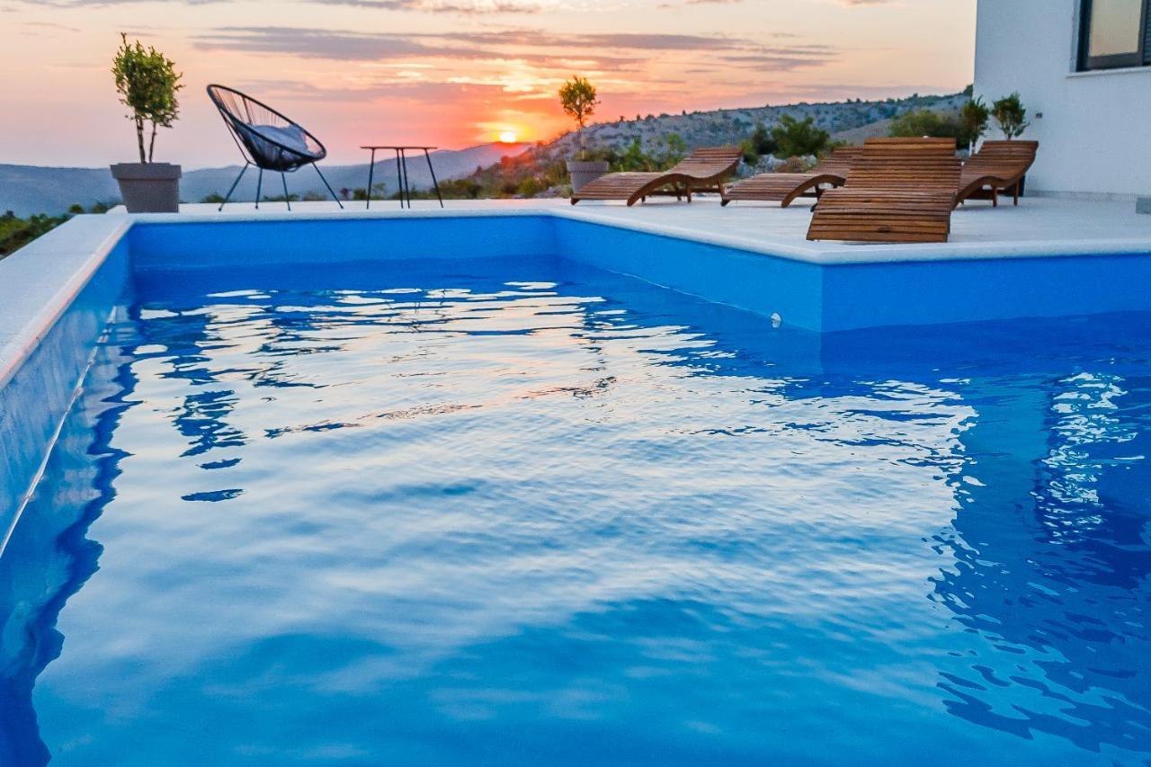Villa Zlatno Sunce In The Hills Near Trogir Vrsine Zewnętrze zdjęcie