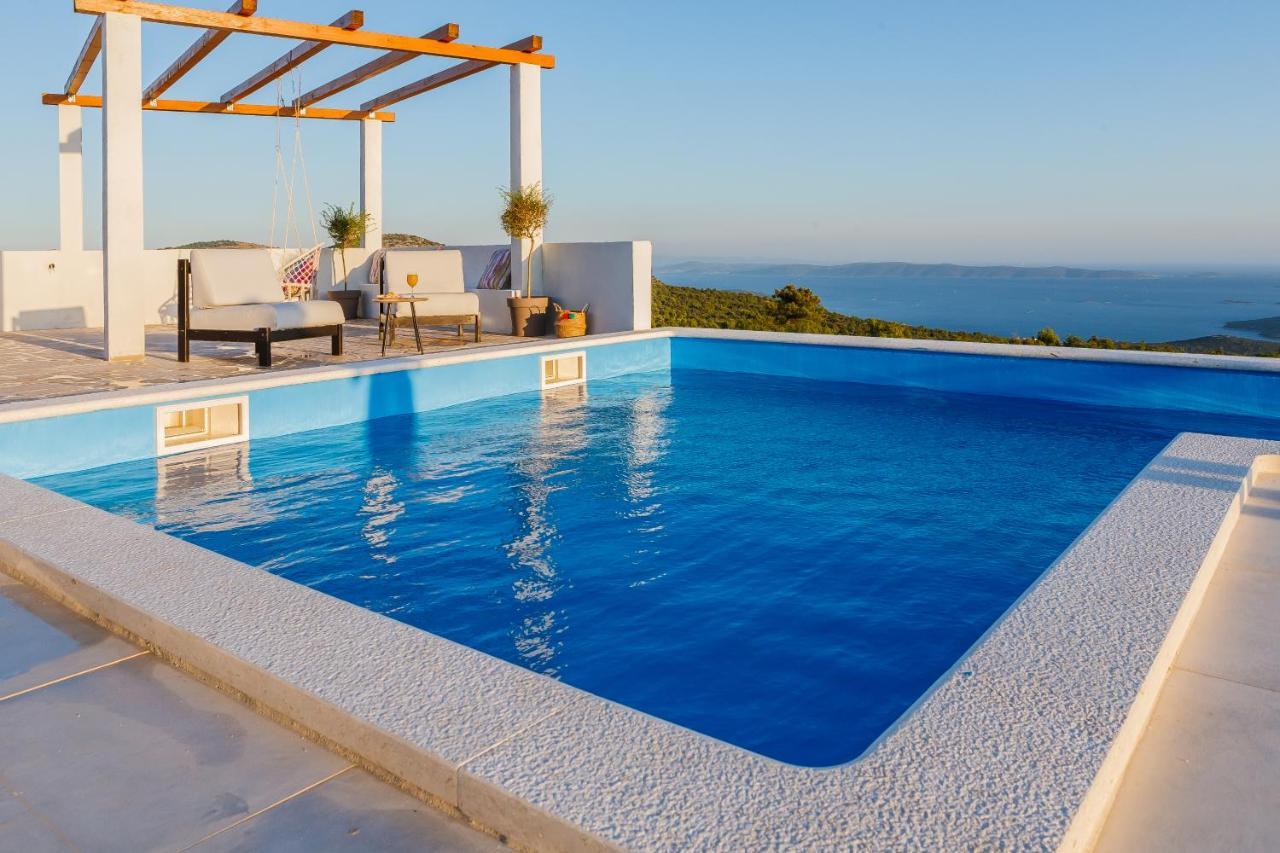 Villa Zlatno Sunce In The Hills Near Trogir Vrsine Zewnętrze zdjęcie